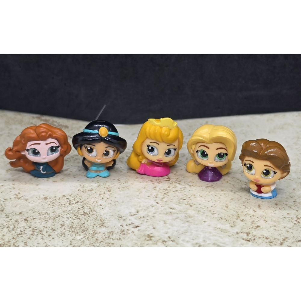 Lot Of 5 Mini Disney Doorables Merida Jasmine Aurora Rapunzel Belle